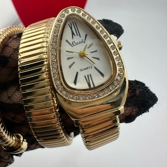 Luxury Serpenti Elegant Gold Wrap Women's Watch - Picture 6 of 17